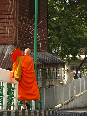 BANGKOK MUNK