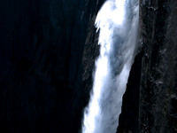 YOSEMITE FALLS